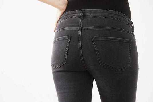 01 STRAIGHT. Jeans aus Bio-Baumwolle mit Bauchbund in FADED BLACK - Jeans-9•BORROUGHS