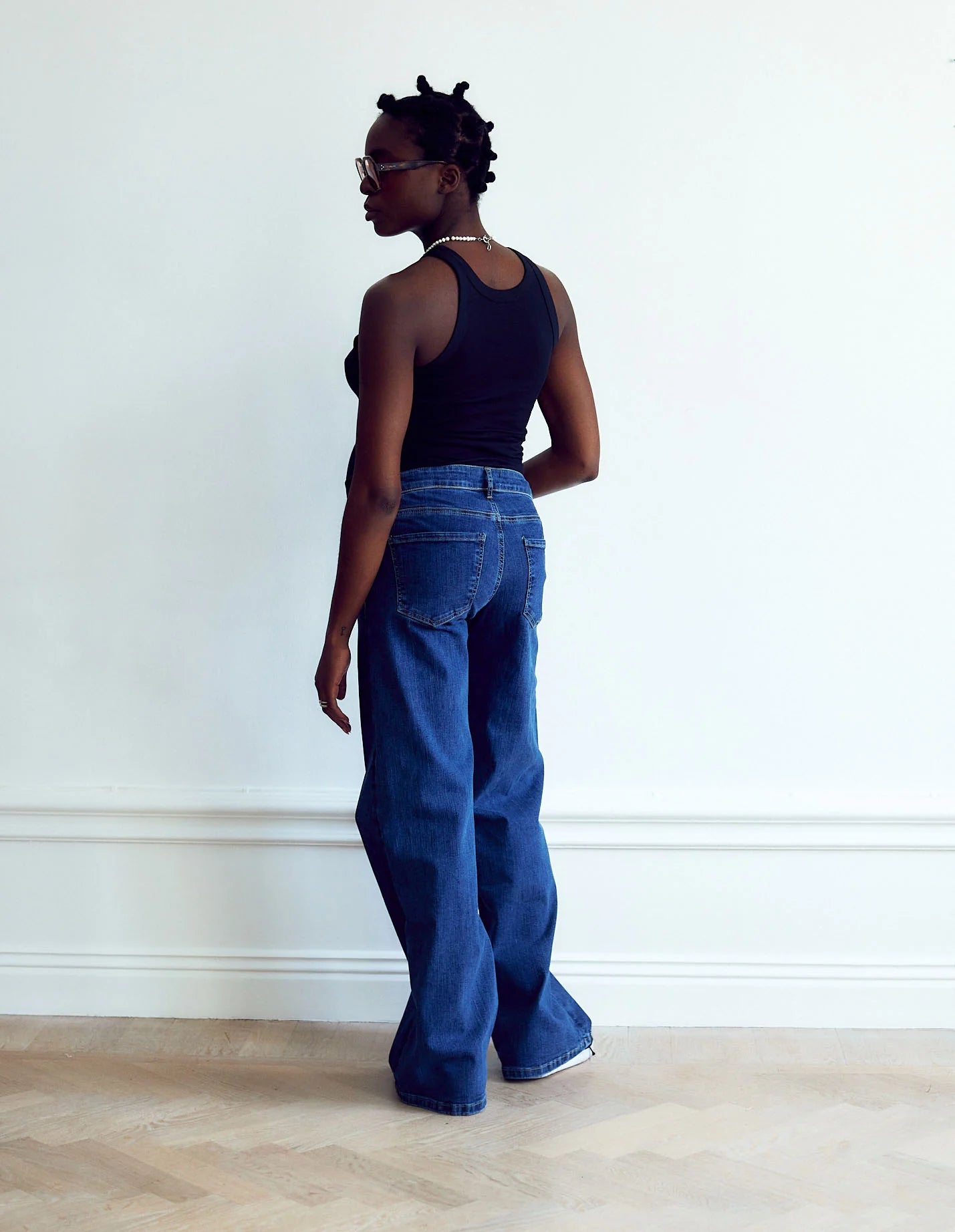 03 WIDE LEG - WASHED BLUE. Jeans aus Bio-Baumwolle mit Bauchbund - Jeans-9•BORROUGHS